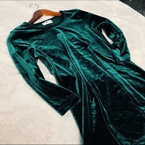 GREEN VELVET DRESS